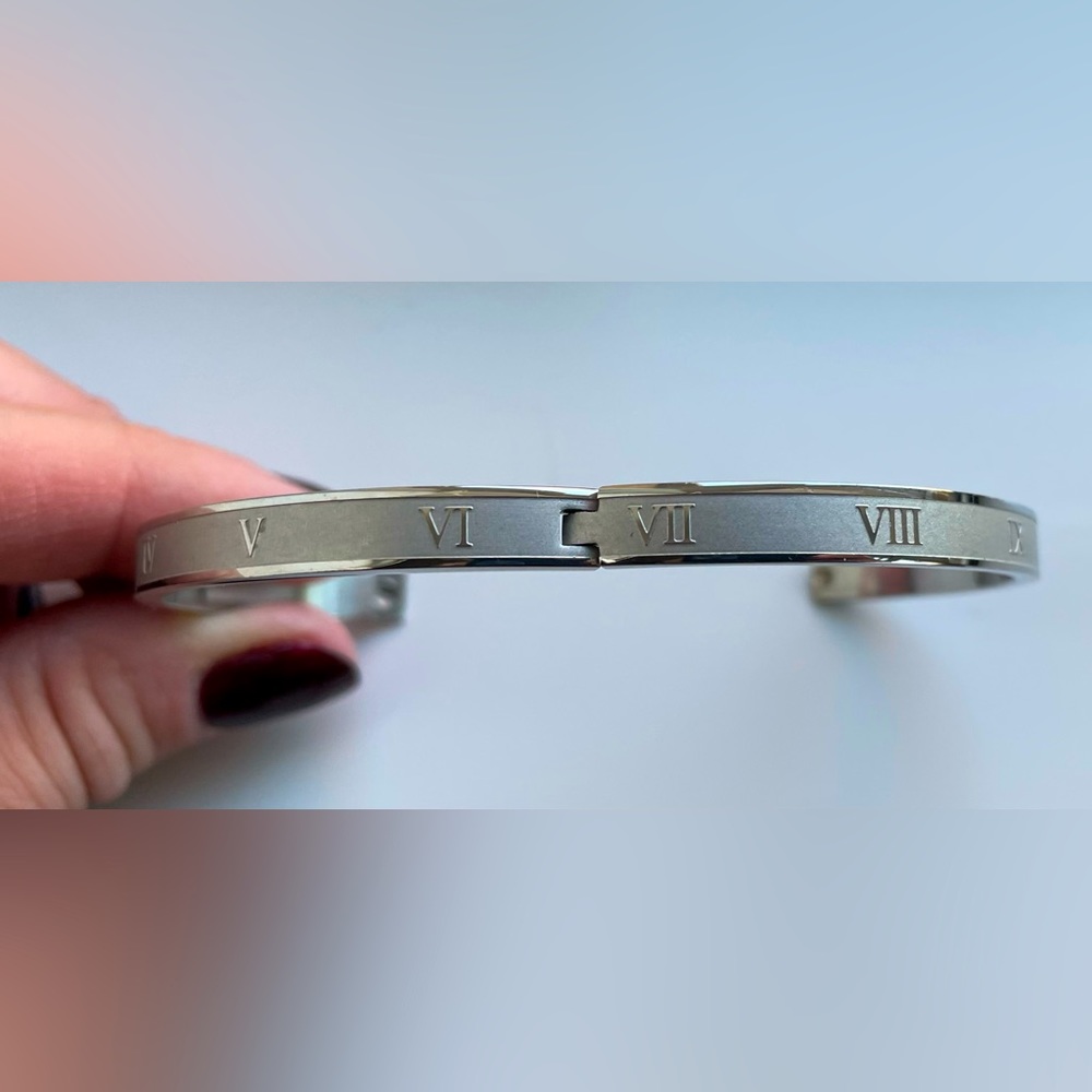 Silver Roman Numeral Bracelet